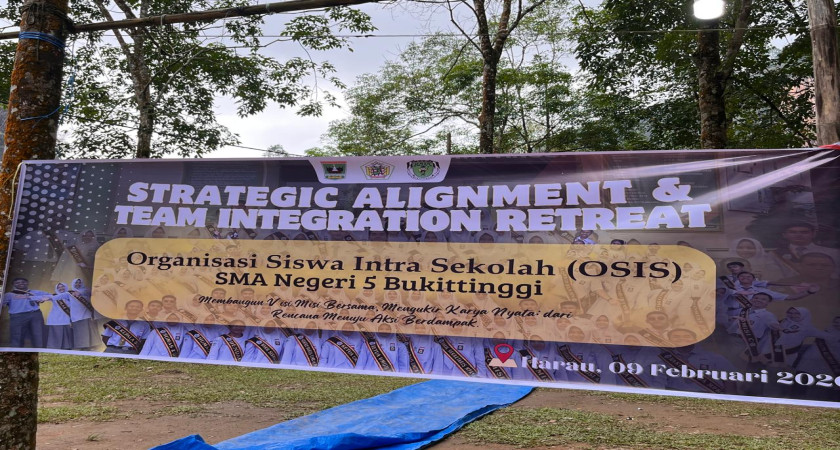 Pererat Solidaritas, MPK-OSIS SMAN 5 Bukittinggi Sukses Gelar Kegiatan 